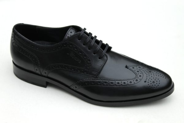 SH030 Sioux brogue veterschoen zwart leer