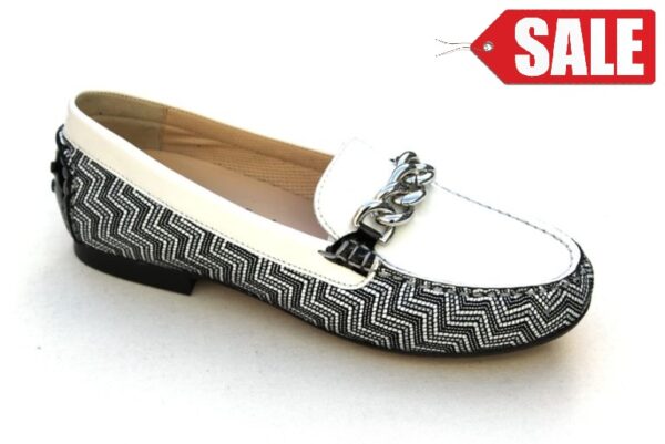 S132 Sioux mocassin “Libisia” zwart/wit lakleer combinatie