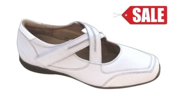 Helioform kruisbandschoentje wit leer