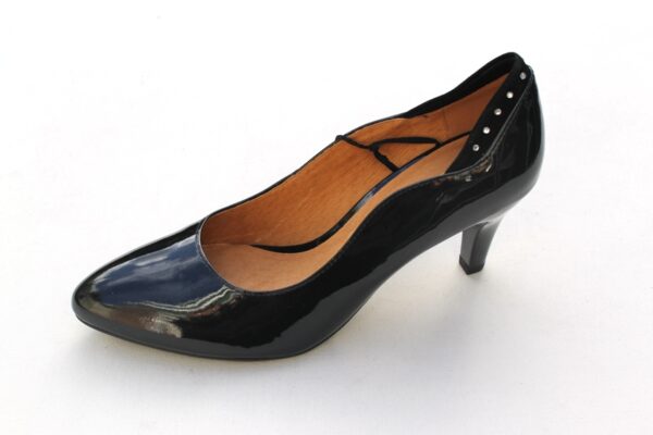 Caprice pump zwart lak 9-9-22400-29 052