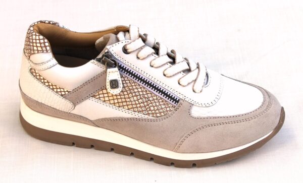 H203 Helioform sneaker met ritsje in beige met wit combi