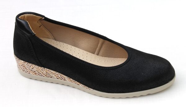 sleehak ballerina zwart glans suede