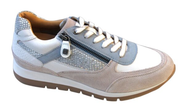 Helioform sneaker wit met lichtblauw en beige combi.