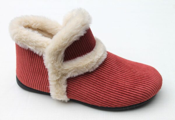 DP004 half hoge gevoerde pantoffel rood ribstof