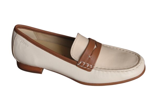 S003 Sioux mocassin “Rosikena 700” beige cognac combi leer