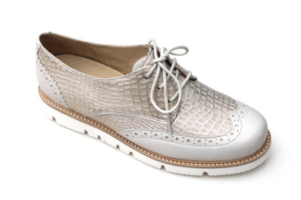 Christian Dietz brogue veterschoen Bolzano gebroken wit parelmoer leer